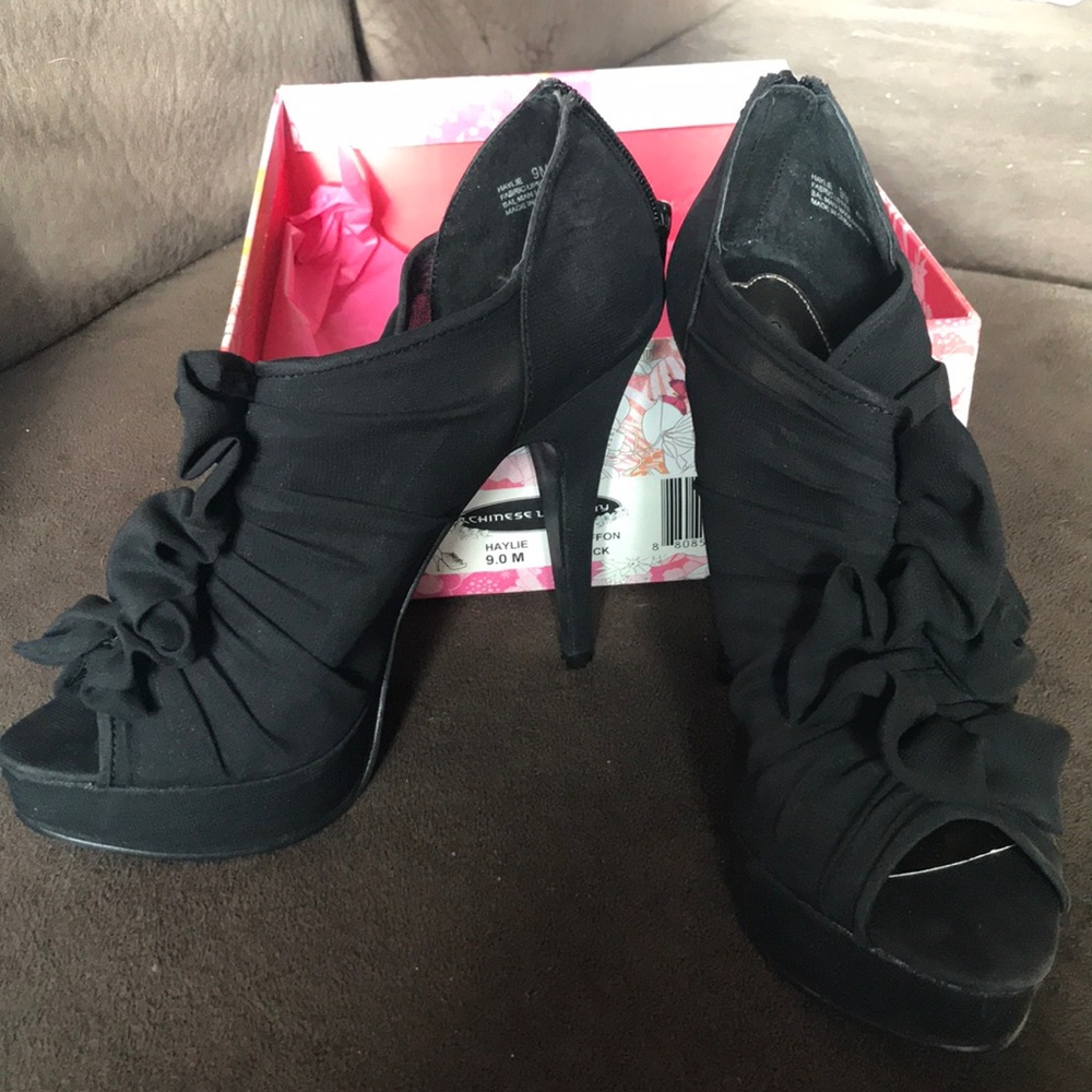 Chinese Laundry Haylie Chiffon heel